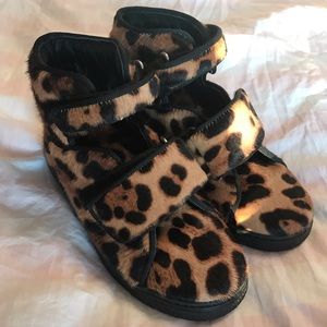 Gucci Kids Leopard Print Boots